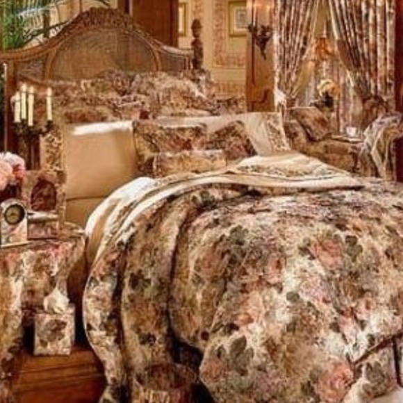 Croscill Bedding Croscill Htf Rare Cotswold Set 9 Queen Bedding Poshmark